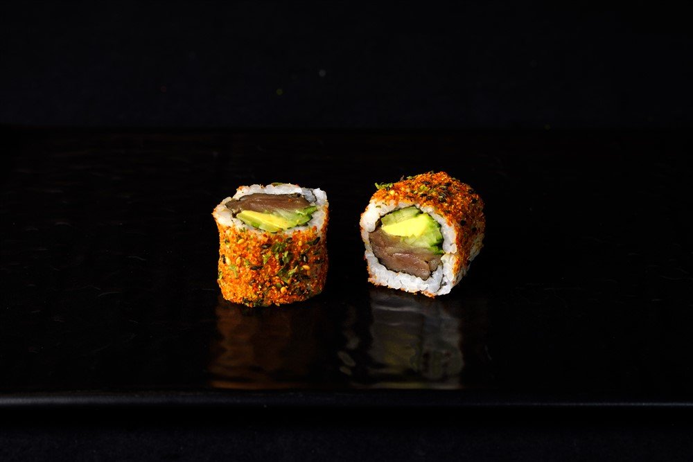 Somon Togarashi Roll